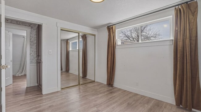 Building Photo - Charming and Quiet 3 bed Orem Home in Prime Location with Solar!!