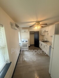 Building Photo - 3074 N 73rd St