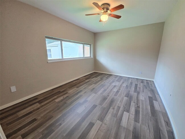 Building Photo - 1763 Maux Dr