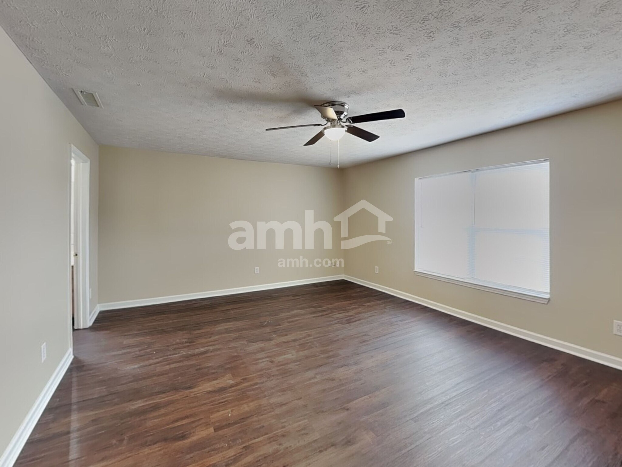 Building Photo - 1186 Constitution Dr