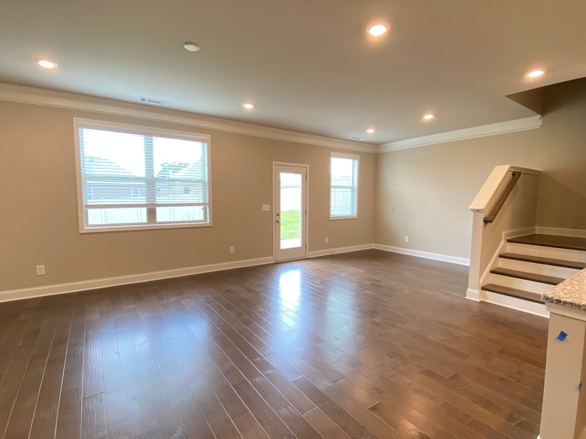 Building Photo - 2844 Weyhill Trl