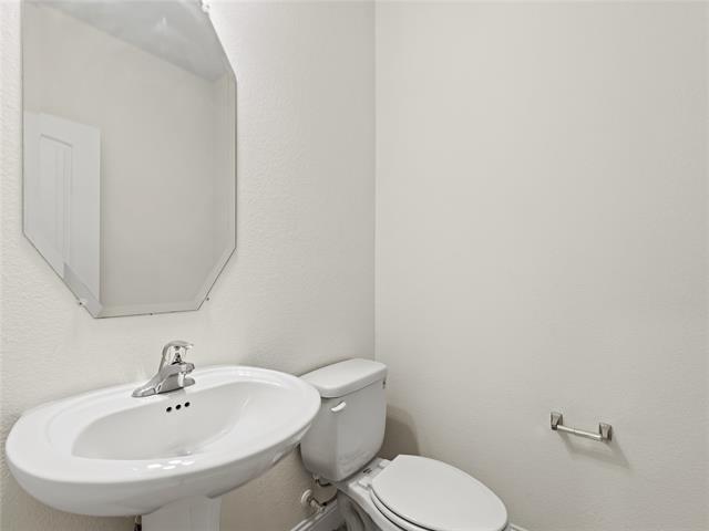 Building Photo - 808 Adair Dr