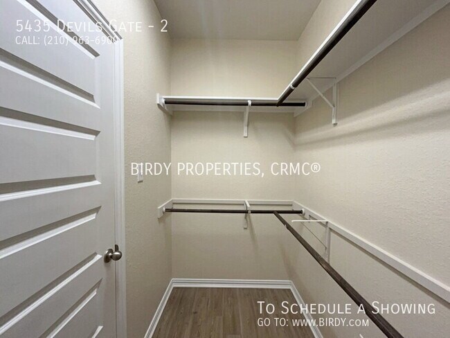 Building Photo - 5435 Devils Gate