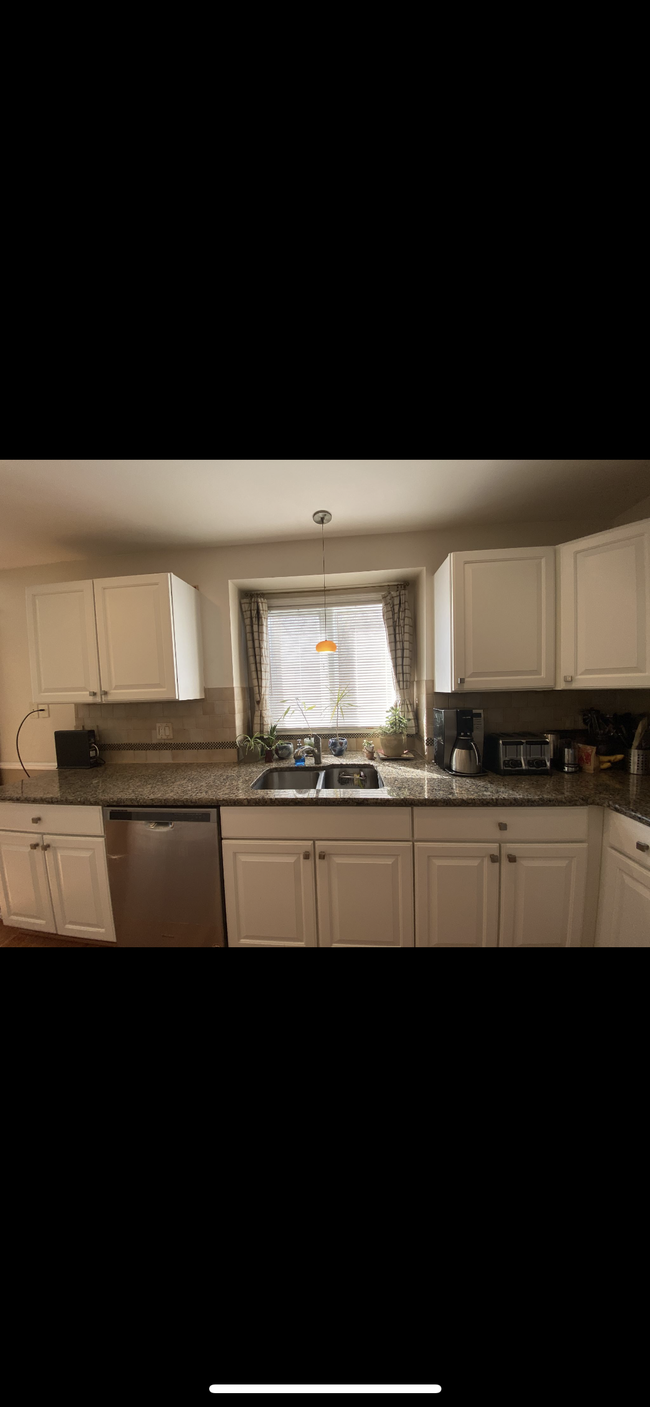 Building Photo - 2914 Leslie Park Cir