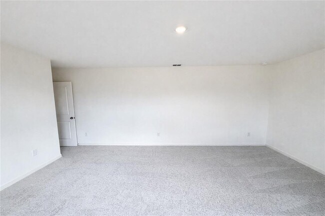 Building Photo - 44 Rowlett Pl