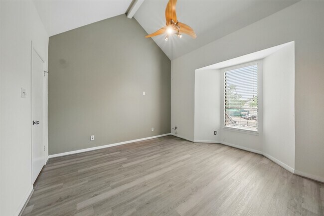 Building Photo - 4144 Greystone Way