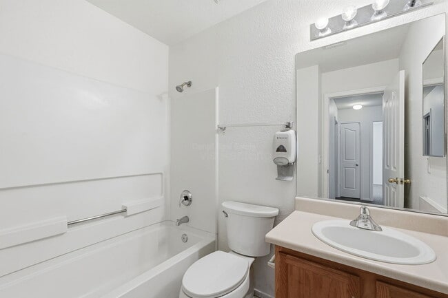 Building Photo - 8123 S Sunny Horizon Pl