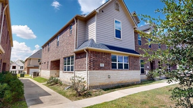 Building Photo - 2011 Harvey Mitchell Pkwy S