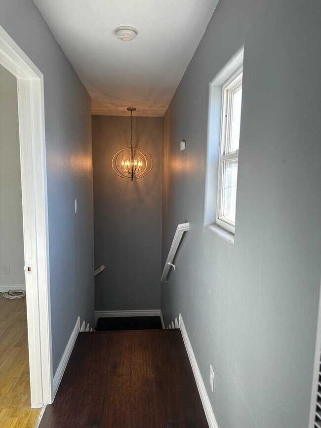 Building Photo - 13263 Filmore St