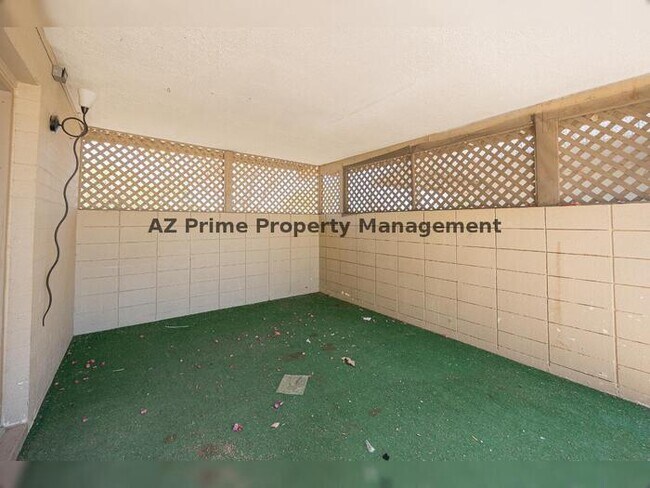 Building Photo - 321 W Winston Dr