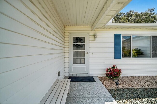Building Photo - 17551 SE 96th Ct