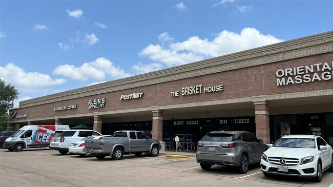 Building Photo - 845 Augusta Dr