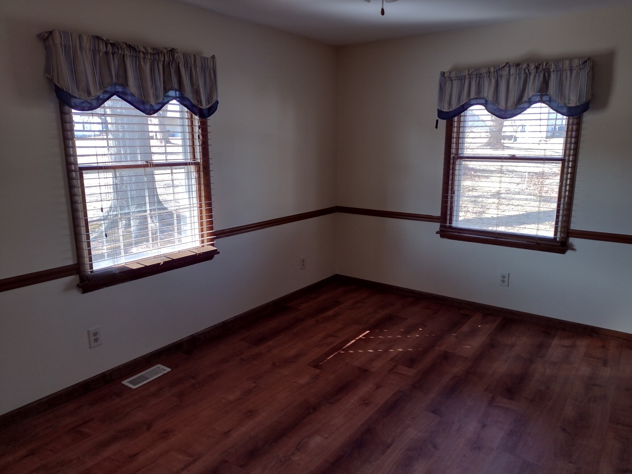 Bedroom - 1788 Pottery Rd