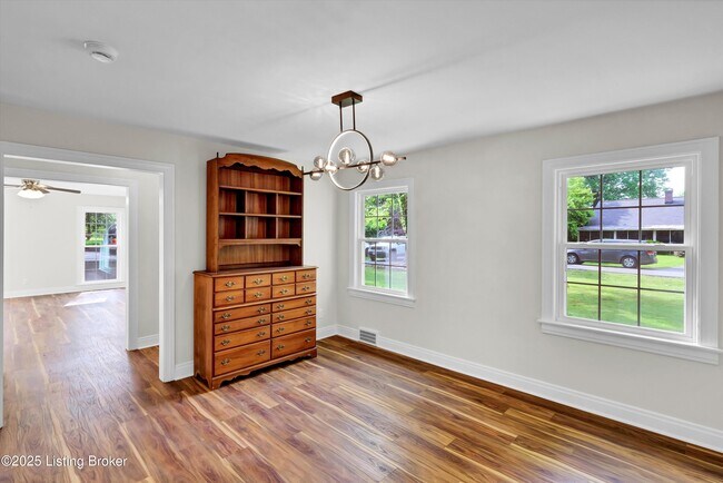 Building Photo - 7613 Norbourne Ave