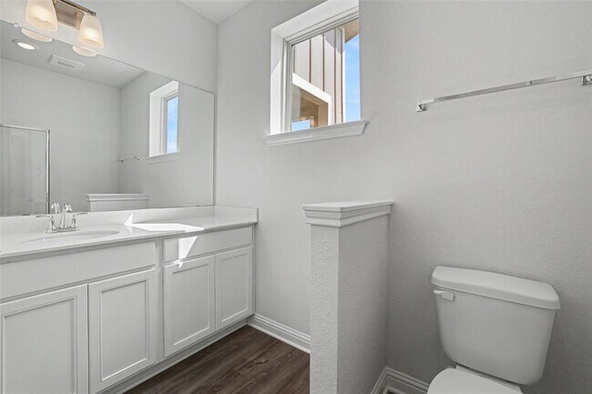Building Photo - 8518 Leroi Dr