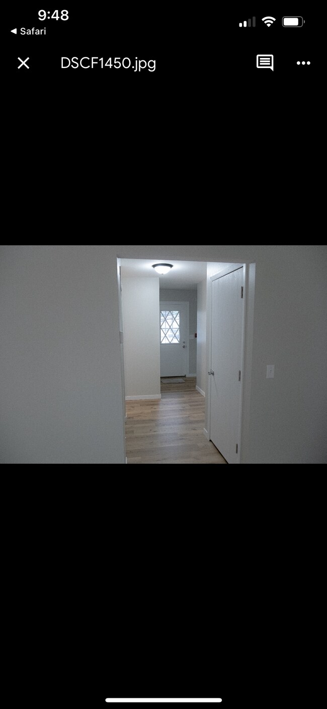 Building Photo - 5835 Cambridge Cir