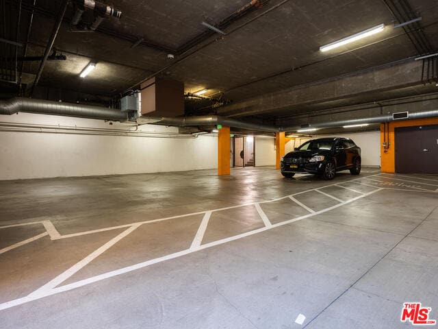 Building Photo - 124 Orlando Ave