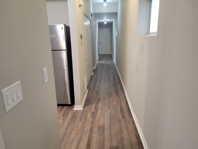 Building Photo - 817 S Kedzie Ave