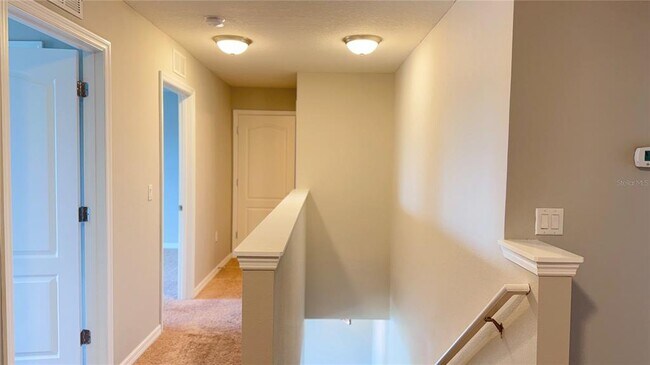 Building Photo - 362 Nova Dr