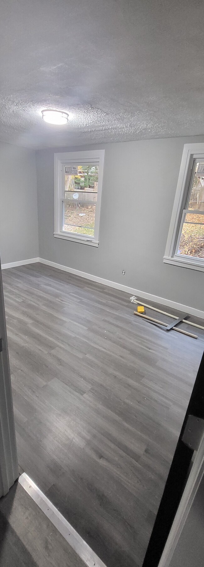 Building Photo - 56 Victory Dr