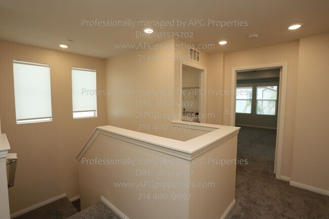 Building Photo - 1696 W Trapezoid Dr