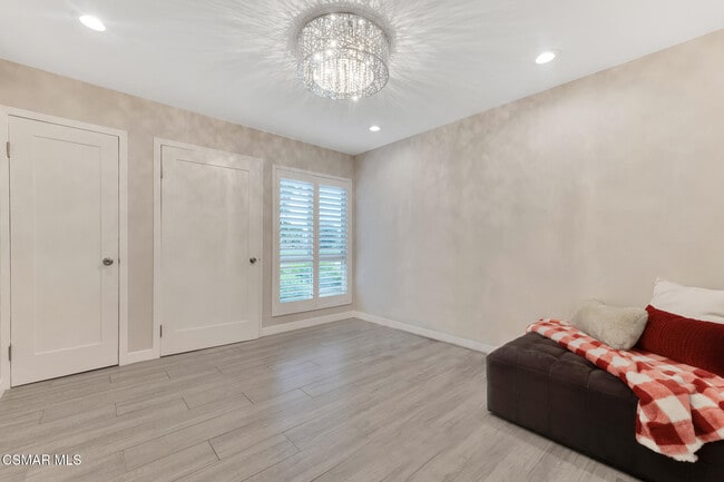 Building Photo - 4642 Park Granada Park