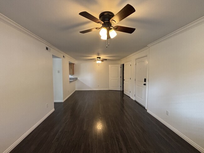 Building Photo - 5700 S 900 E