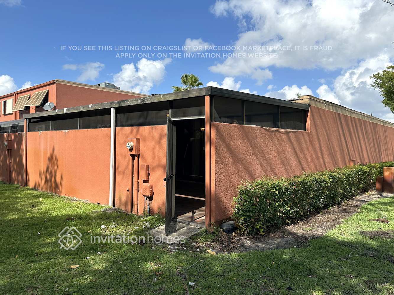 Building Photo - 1500 Hammock Ln