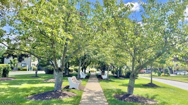 Building Photo - 38 Park St