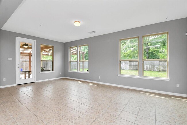 Building Photo - 14018 Harmony Ridge Trl