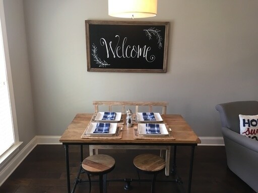 Building Photo - West End