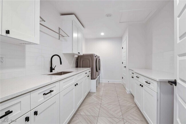 Building Photo - 17440 Sawgrass Cir