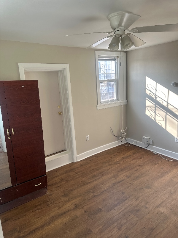 Building Photo - 5400 Euclid St