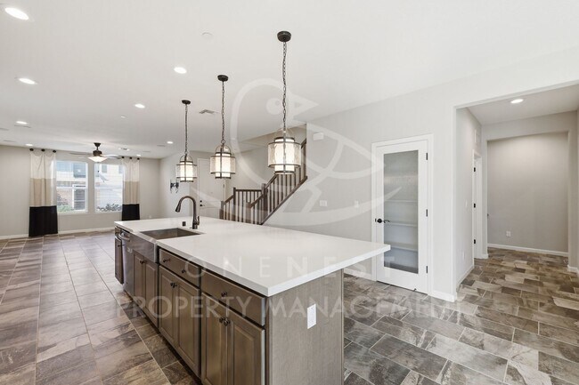 Building Photo - 4 bedroom, 3 bathroom - 2473 square feet; Twelve Bridges
