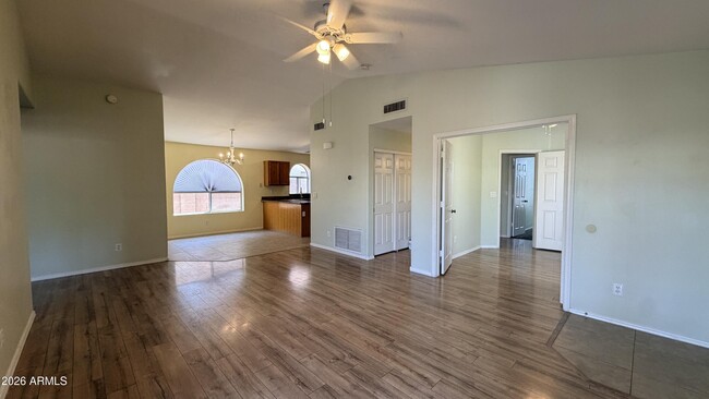 Building Photo - 1381 S Yucca Pl