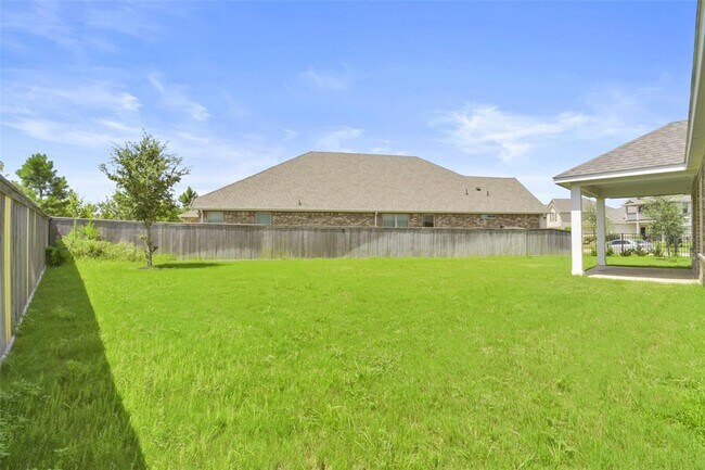 Building Photo - 18811 Cottonwood Bayou Ct