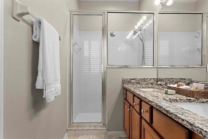 Building Photo - 11522 Fountainhead Dr