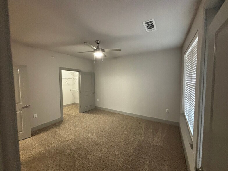 Building Photo - 20400 Marketplace Ave