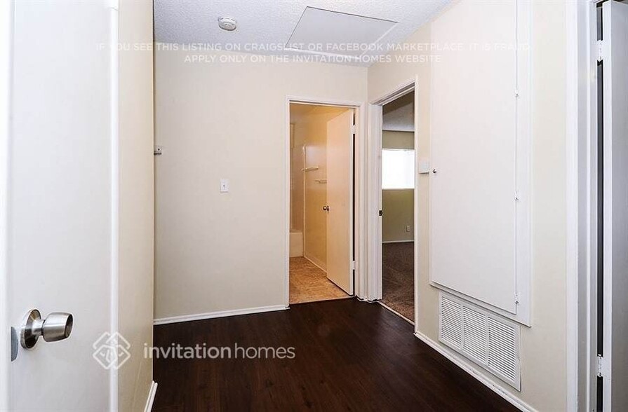 Building Photo - 35334 Mountain View St