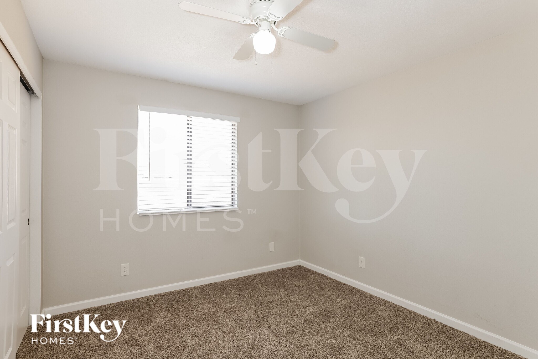 Building Photo - 619 W Wescott Dr