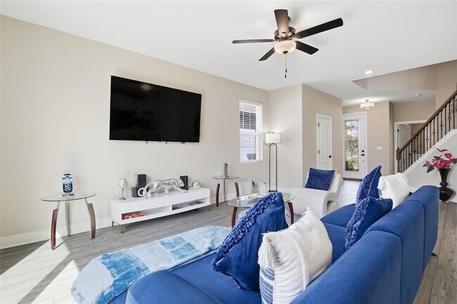 Building Photo - 7745 Somersworth Dr