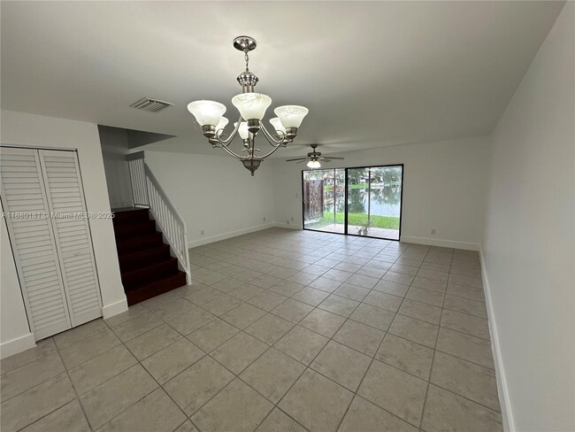 Building Photo - 2761 SW 58th Manor