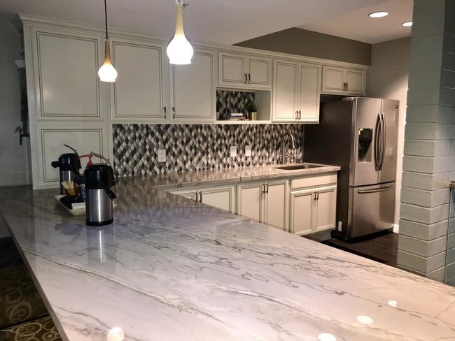 Building Photo - 1701 E Colter St