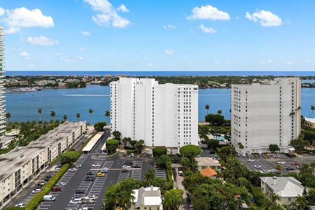 Building Photo - 1701 S Flagler Dr