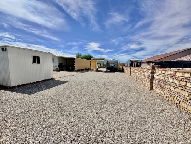 Building Photo - Remodeled Foothills Park Model with Desert Access, Mountain Views & Low-Maintenance Living