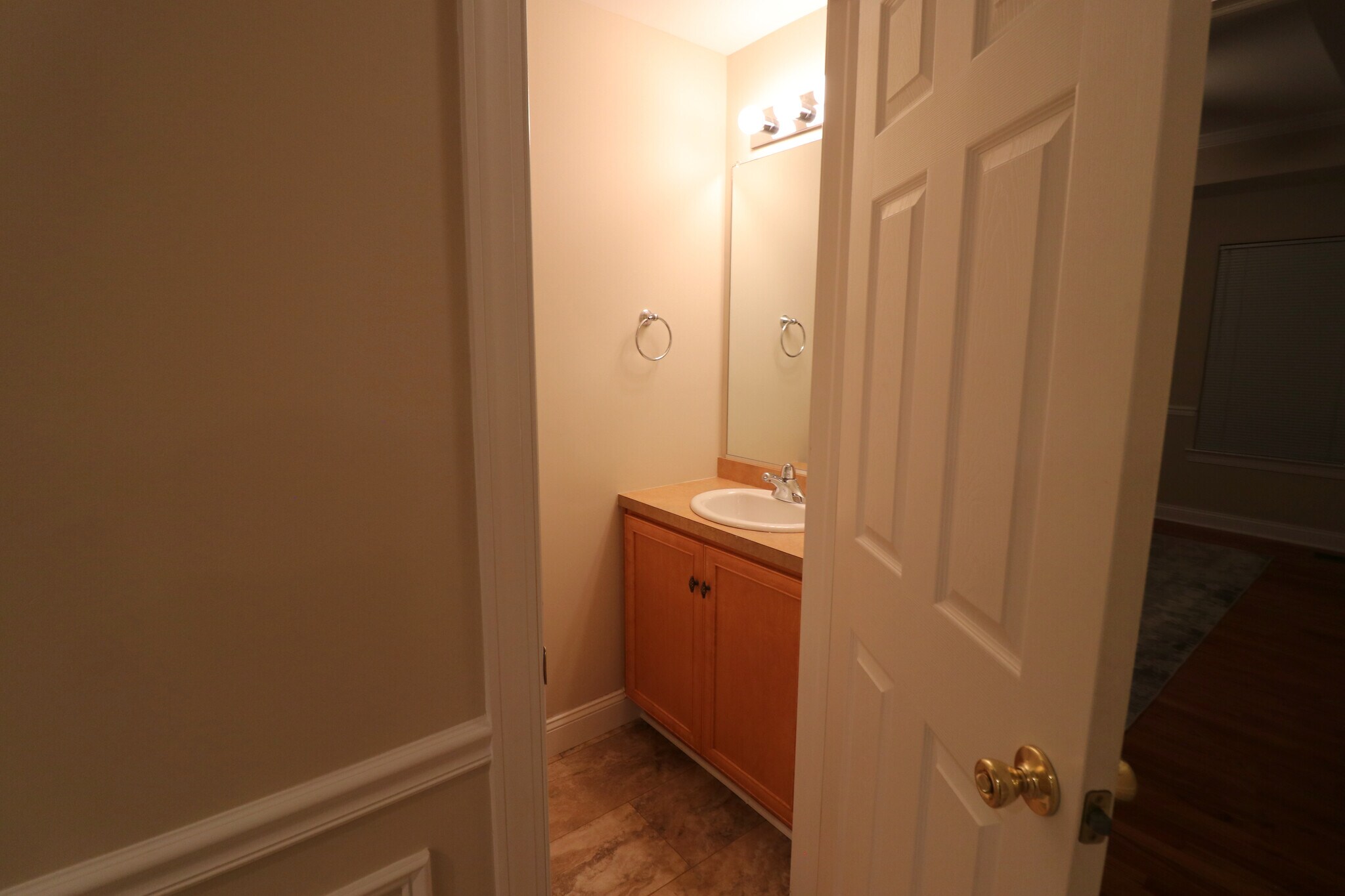 Building Photo - 1810 Merlot Dr