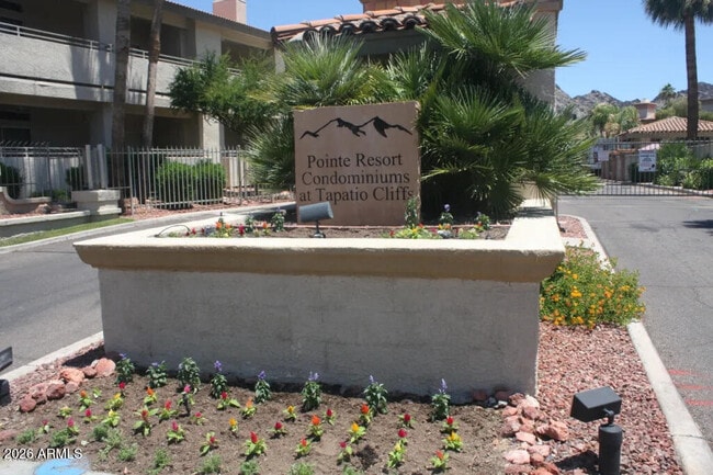 Building Photo - 10258 N 12th Pl