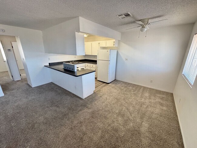 Building Photo - 147 Westminster Way