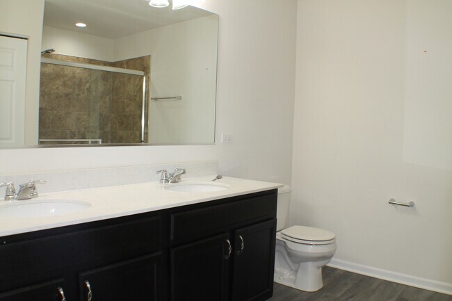 Building Photo - 3759 St James Ct