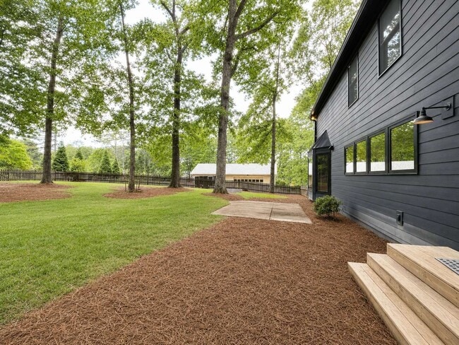 Building Photo - 7632 Auden Trail